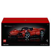 LEGO Technic 42143 Ferrari Daytona SP3, Modellino Auto da Costruire Supercar Scala 1:8, Set Collezione Adulti, Idea Regalo