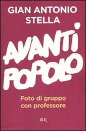 Avanti popolo. Foto di gruppo con professore